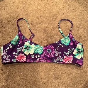 NWOT Victoria’s Secret Bikini Top